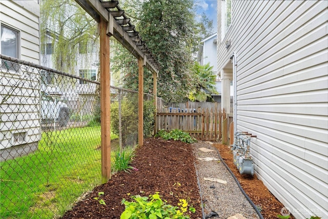 view of yard featuring fence