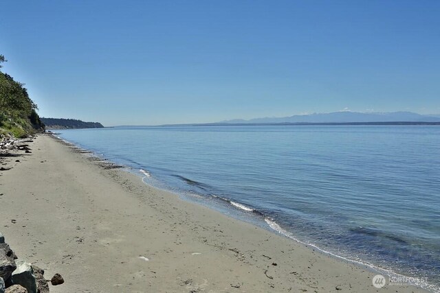 364 Gramayre Rd, Coupeville, WA 98239