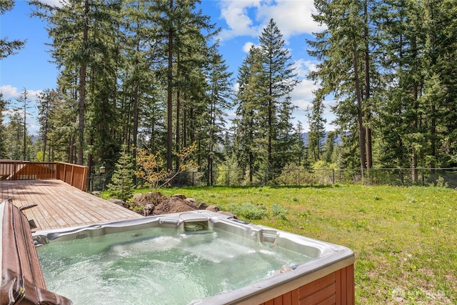 201 Double O Rd, Ronald, WA 98940 - view of yard featuring a hot tub and a deck