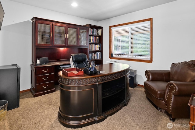 201 Double O Rd, Ronald, WA 98940 - office with light colored carpet and baseboards