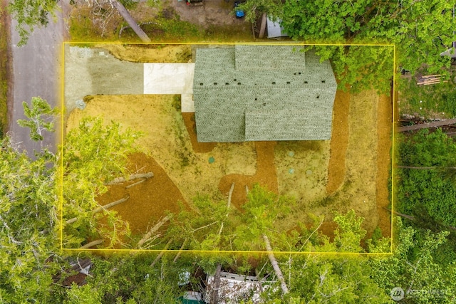 22513 Clearland Ln SE, Yelm, WA 98597 - aerial overview of property's location featuring property boundaries highlighted