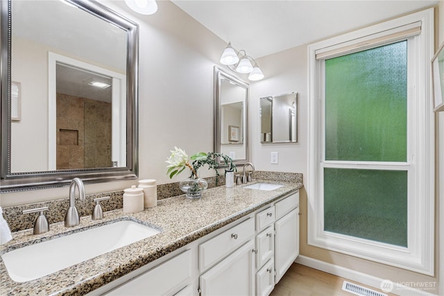 21016 NE 33rd Pl, Sammamish, WA 98074 - full bath with double vanity