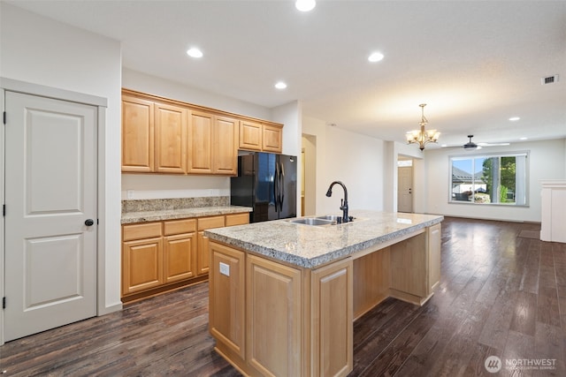 15325 NE 106th St, Vancouver, WA 98682 - kitchen featuring freestanding refrigerator, a sink, a chandelier, dark wood finished floors, and recessed lighting