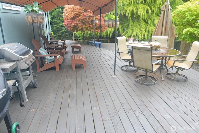 332 Rhododendron Dr, Sequim, WA 98382 - wooden deck featuring outdoor dining area