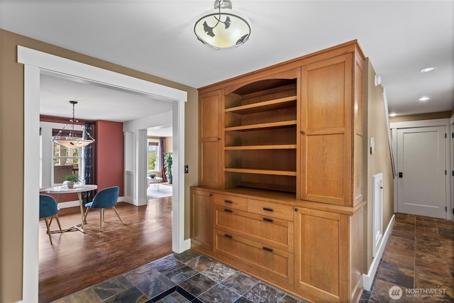 1533 S Sunset Dr, Tacoma, WA 98465 - view of closet