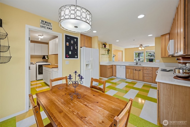 2758 Mcneil St, Dupont, WA 98327 - dining space featuring washing machine and dryer, ceiling fan, recessed lighting, and baseboards
