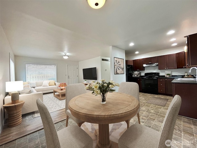 12504 S C St, Parkland, WA 98444 - dining area with recessed lighting