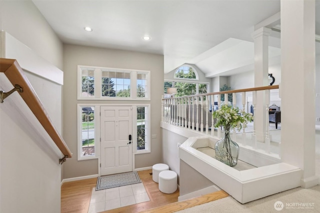 6222 139th Pl SE, Bellevue, WA 98006 - foyer entrance featuring wood finished floors, baseboards, and recessed lighting