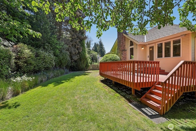 6222 139th Pl SE, Bellevue, WA 98006 - view of grassy yard featuring a deck