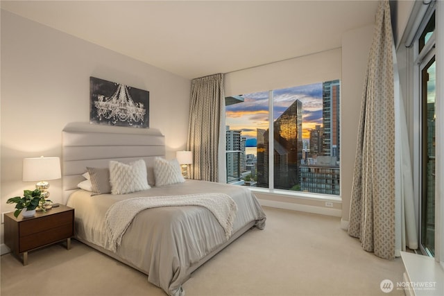 view of carpeted bedroom