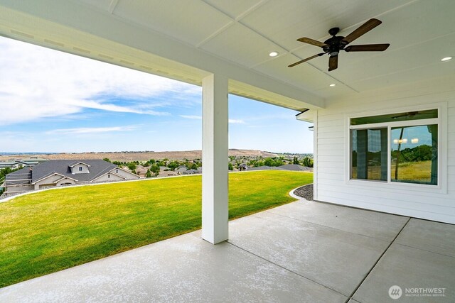 1196 8th Ave NE, Ephrata, WA 98823 - view of patio with a ceiling fan and a residential view