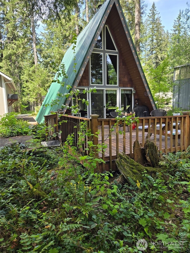 411 N Duckabush Dr E, Hoodsport, WA 98548 - rear view of house with a wooden deck