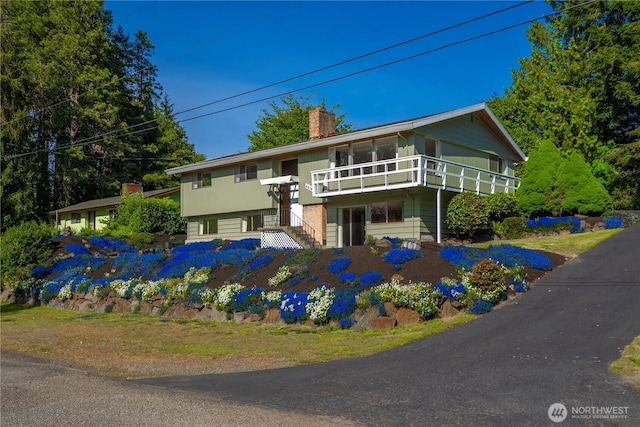 4414 Merlie Ave NE, Bremerton, WA 98310 - view of front of home featuring a chimney
