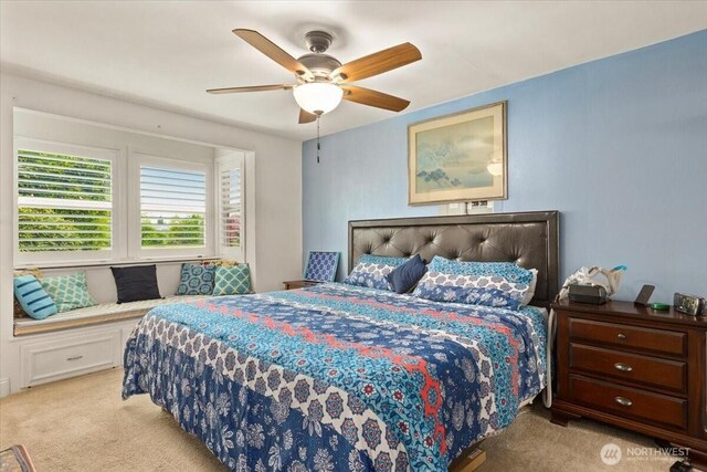 304 Riverview Dr NE, Auburn, WA 98002 - bedroom with carpet and a ceiling fan