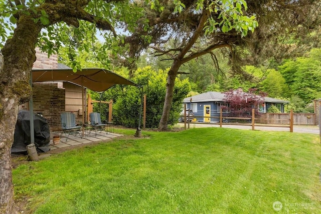 304 Riverview Dr NE, Auburn, WA 98002 - view of yard
