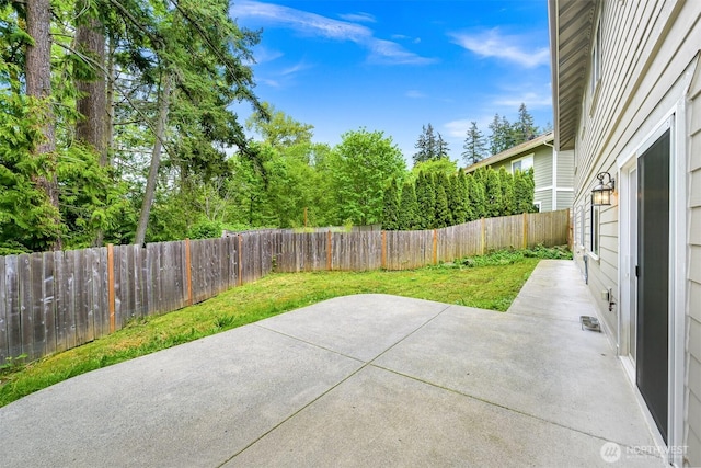 2225 Old Lakeway Dr, Bellingham, WA 98229 - view of patio / terrace