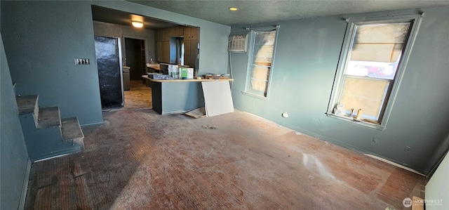 202 W 2nd Ave, Odessa, WA 99159 - kitchen with a textured ceiling