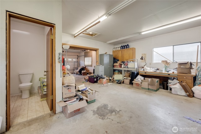 605 W Euclid Ave, Shelton, WA 98584 - view of garage