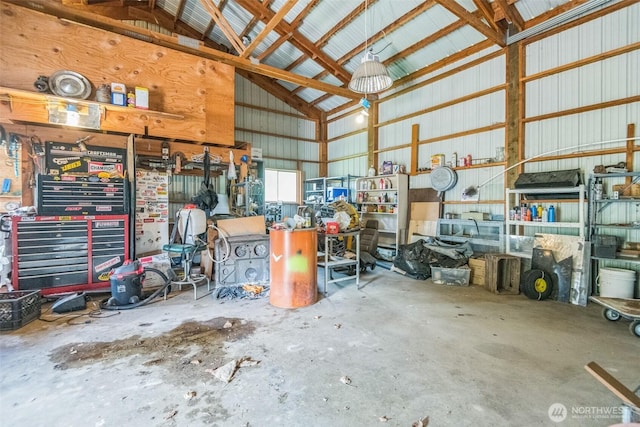 12623 Douglas Rd, Yakima, WA 98908 - garage with a workshop area and metal wall