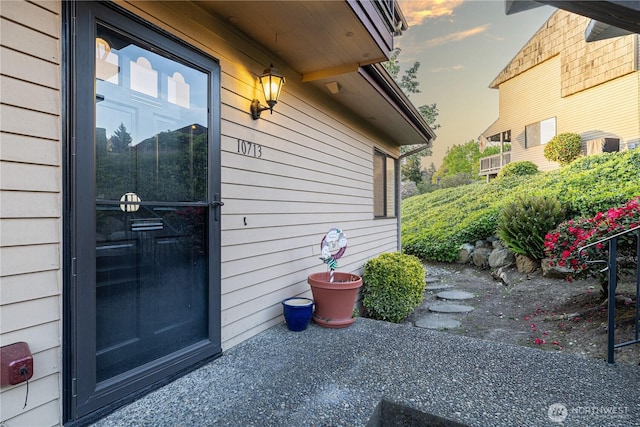 view of exterior entry