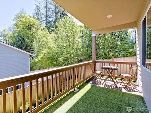 9932 15th Pl SE, Lake Stevens, WA 98258 - view of balcony