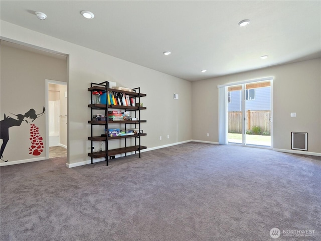 9932 15th Pl SE, Lake Stevens, WA 98258 - spare room with carpet, baseboards, a smoke detector, and recessed lighting