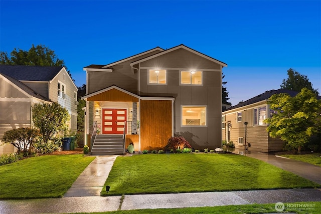 view of front of property with a front yard