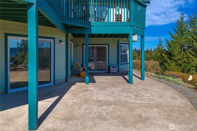 1166 Daniels Ave, Bremerton, WA 98312 - view of patio / terrace