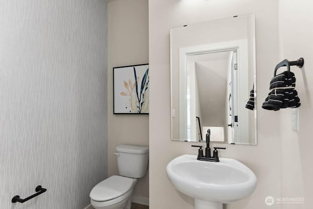 14707 87th Ave SE Unit U8, Snohomish, WA 98296 - bathroom with a sink and toilet