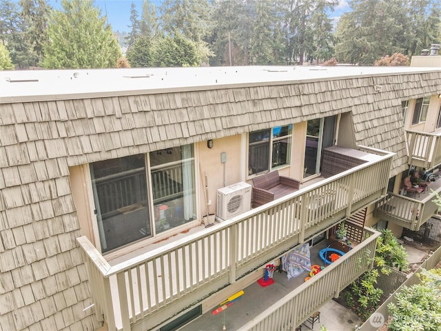 1420 153rd Ave NE # 4004, Bellevue, WA 98007 - rear view of house with ac unit