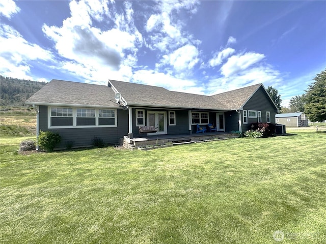 22 Rooster Flats Rd, Oroville, WA 98844 - view of front of property featuring a front lawn and covered porch