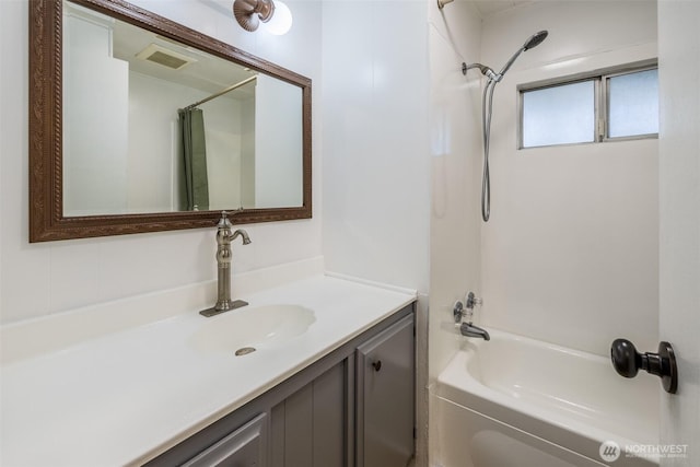 full bath with shower / bathtub combination and vanity