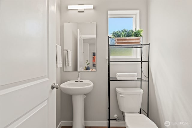 207 207th St SE Unit Eh49, Bothell, WA 98012 - bathroom featuring toilet and a sink