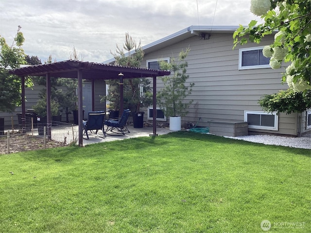 511 I St SW, Quincy, WA 98848 - rear view of property with a pergola, a patio, and a lawn