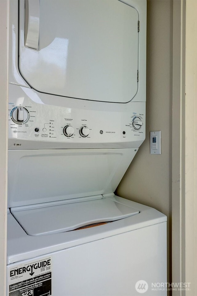 3325 Martin Luther King Jr Way S, Seattle, WA 98144 - laundry room with stacked washer / dryer