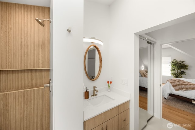 5222 W Mercer Way, Mercer Island, WA 98040 - full bath featuring ensuite bathroom and vanity