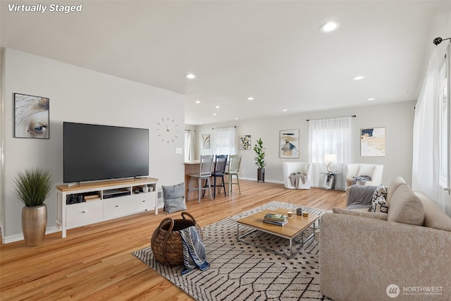 78 Whitten St, Richland, WA 99354 - living area featuring wood finished floors, recessed lighting, and baseboards