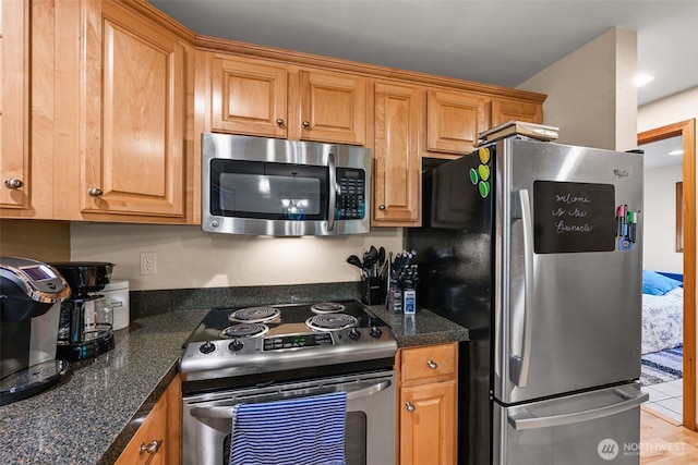 436 E Pointes Dr E, Shelton, WA 98584 - kitchen featuring appliances with stainless steel finishes and brown cabinets