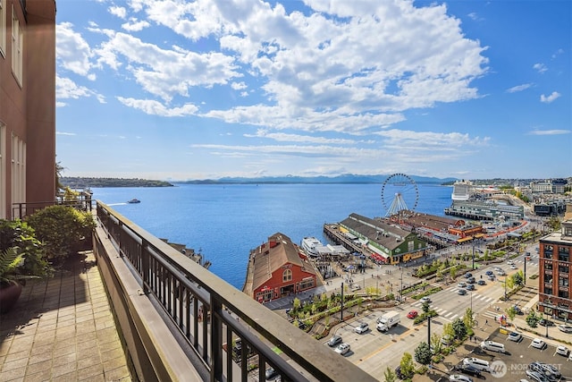 1009 Western Ave Unit 1203, Seattle, WA 98104 - water view