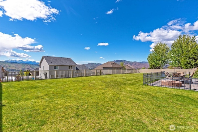 2541 Fancher Heights Blvd, East Wenatchee, WA 98802 - view of yard with a mountain view