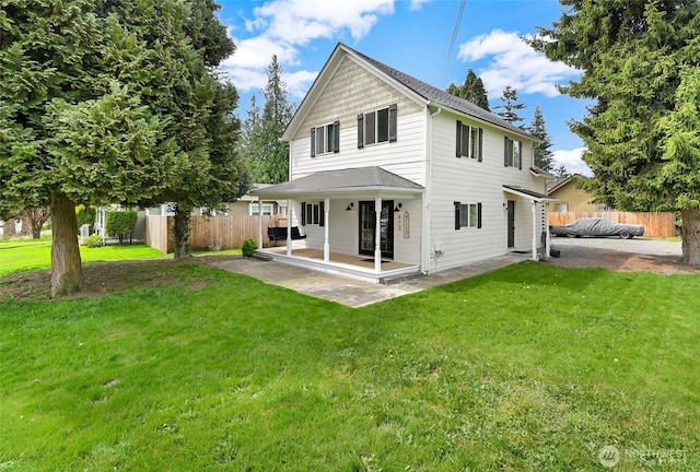 612 Hunt Ave, Sumner, WA 98390 - back of property featuring a patio area