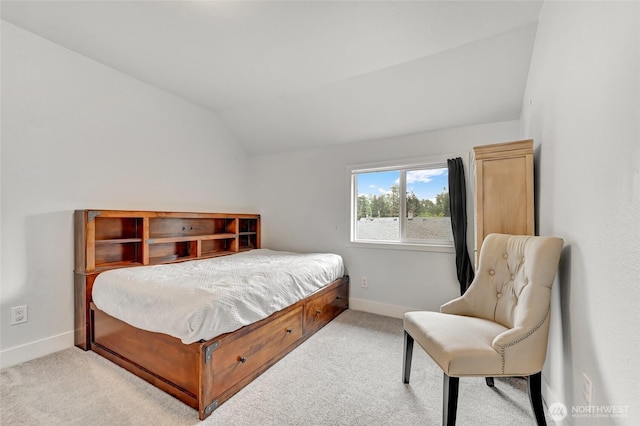 612 Hunt Ave, Sumner, WA 98390 - carpeted bedroom with baseboards and vaulted ceiling