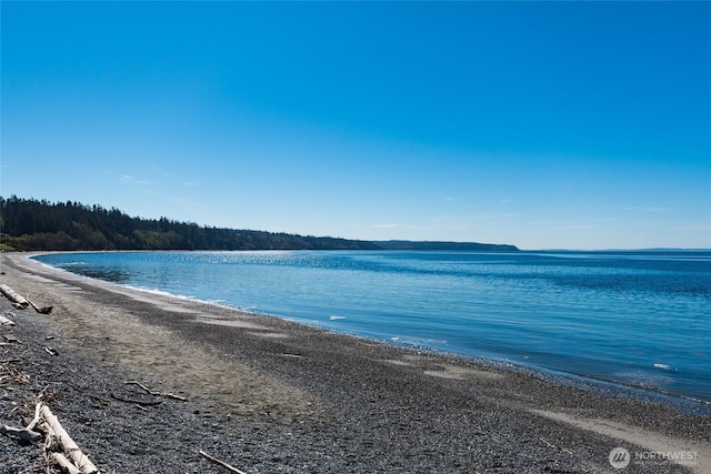 1274 Admirals Dr, Coupeville, WA 98239 - water view