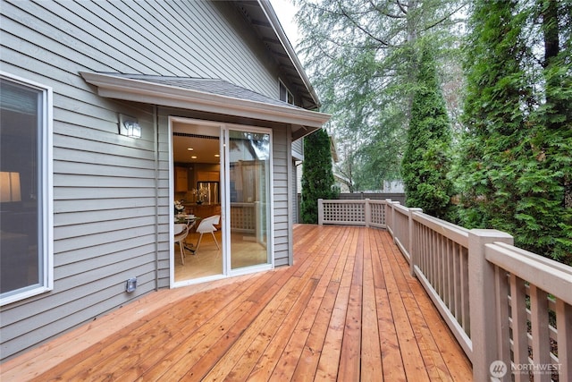908 274th Way SE, Sammamish, WA 98075 - view of wooden deck