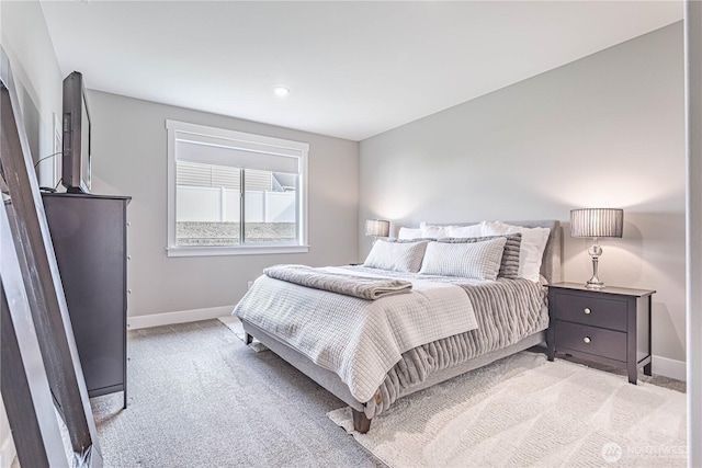 819 N Newport Loop, East Wenatchee, WA 98802 - bedroom featuring light carpet and baseboards