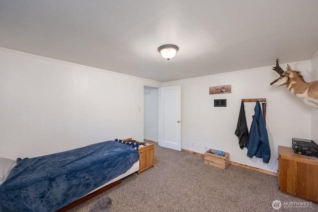 303 Patrick Rd, Ephrata, WA 98823 - carpeted bedroom with baseboards