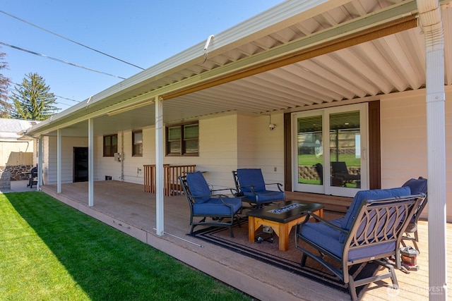 303 Patrick Rd, Ephrata, WA 98823 - wooden terrace with a yard
