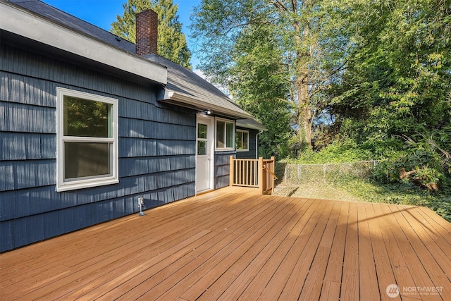 2223 NE 125th St, Seattle, WA 98125 - deck featuring fence