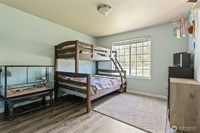 138 Bruinview Ln, Chehalis, WA 98532 - bedroom featuring wood finished floors and baseboards