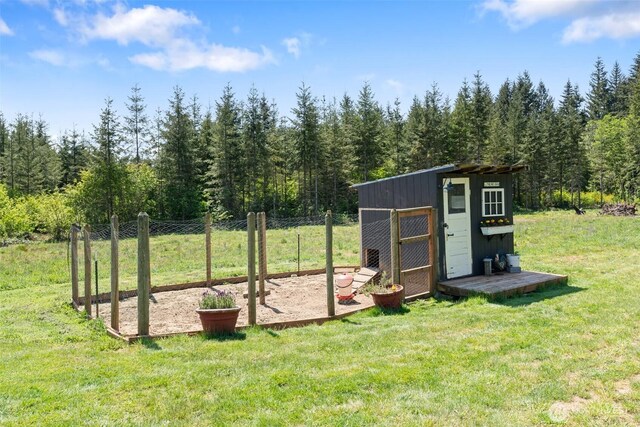 138 Bruinview Ln, Chehalis, WA 98532 - view of poultry coop with a lawn and a wooded view